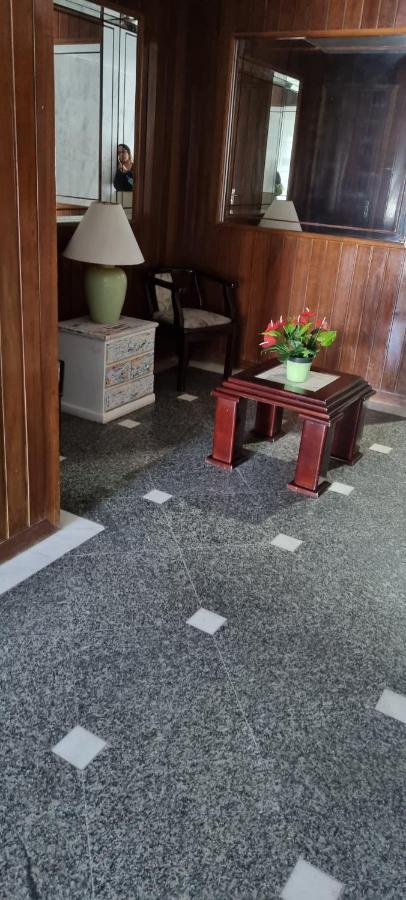 Apartamento Avenida Atlantica 3318 Copacabana Rio de Janeiro